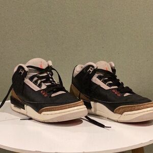 Jordan Black and Brown Retro Sneakers